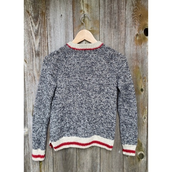 ROOTS CANADA classic cabin salt& pepper crewneck sweater size XS - Picture 2 of 4